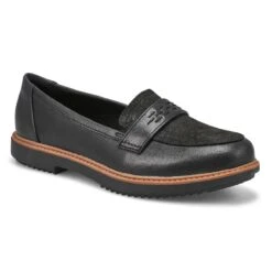 Clarks Women's Raisie Jump Casual Loafer- Bla